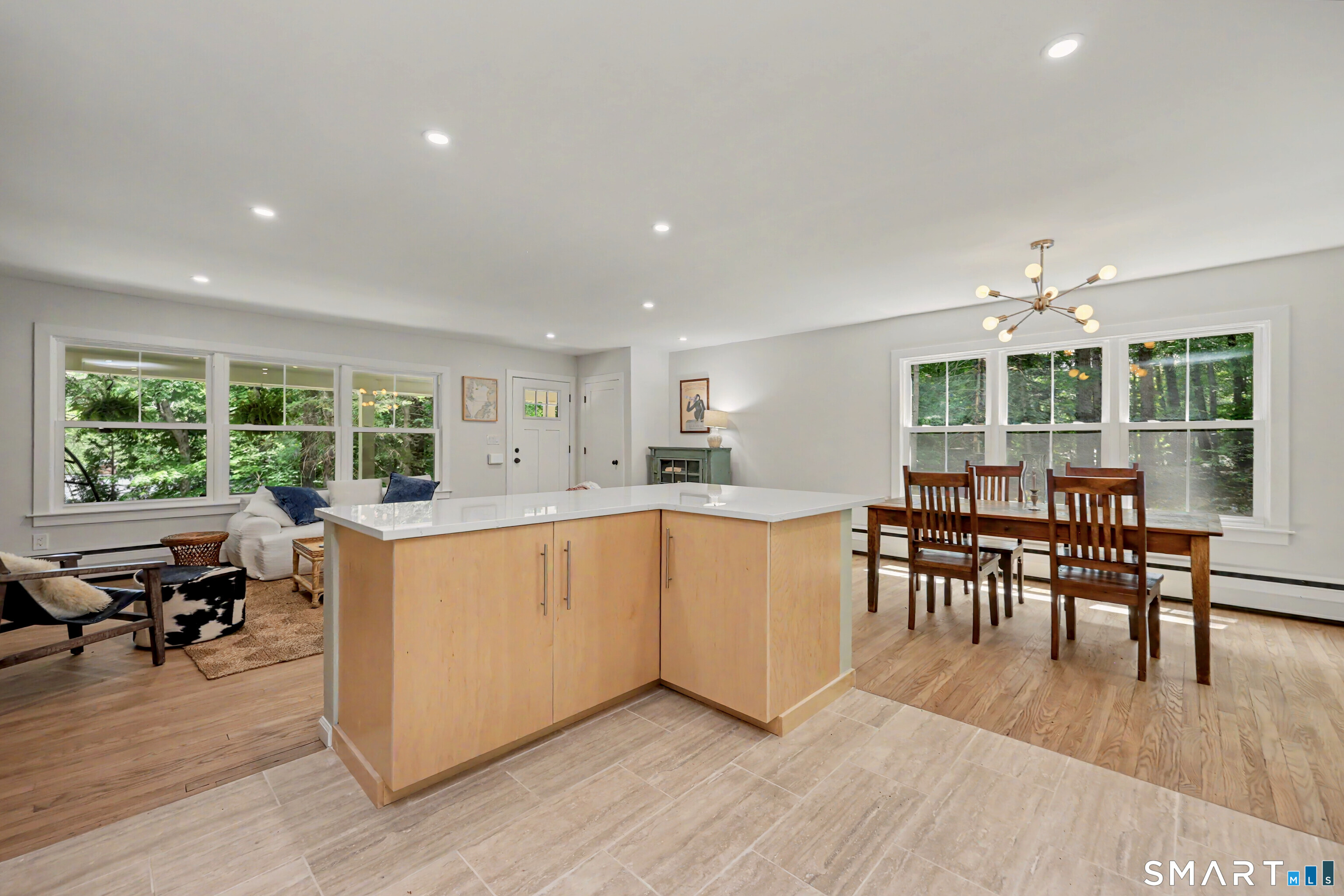 24 Wills Road Newtown, CT 06470 - Photo 10 of 38