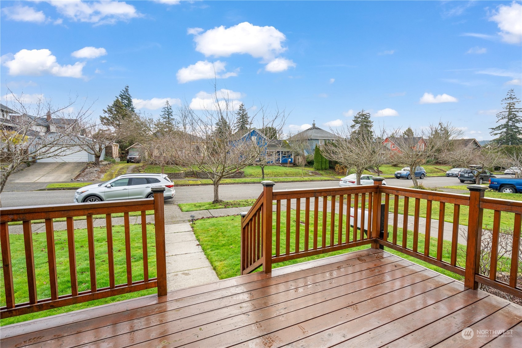 2521 Dean Avenue Bellingham, WA 98225 - Photo 2 of 36