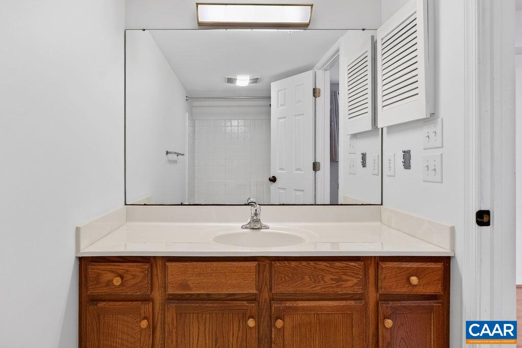 2074 Stone Ridge Roseland, VA 22967 - Photo 23 of 32