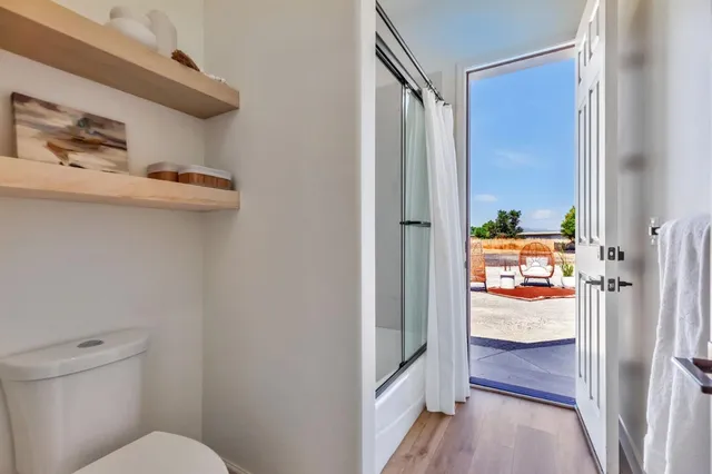 $3,399,999 | 10055 Foothill Avenue, Gilroy, CA 95020