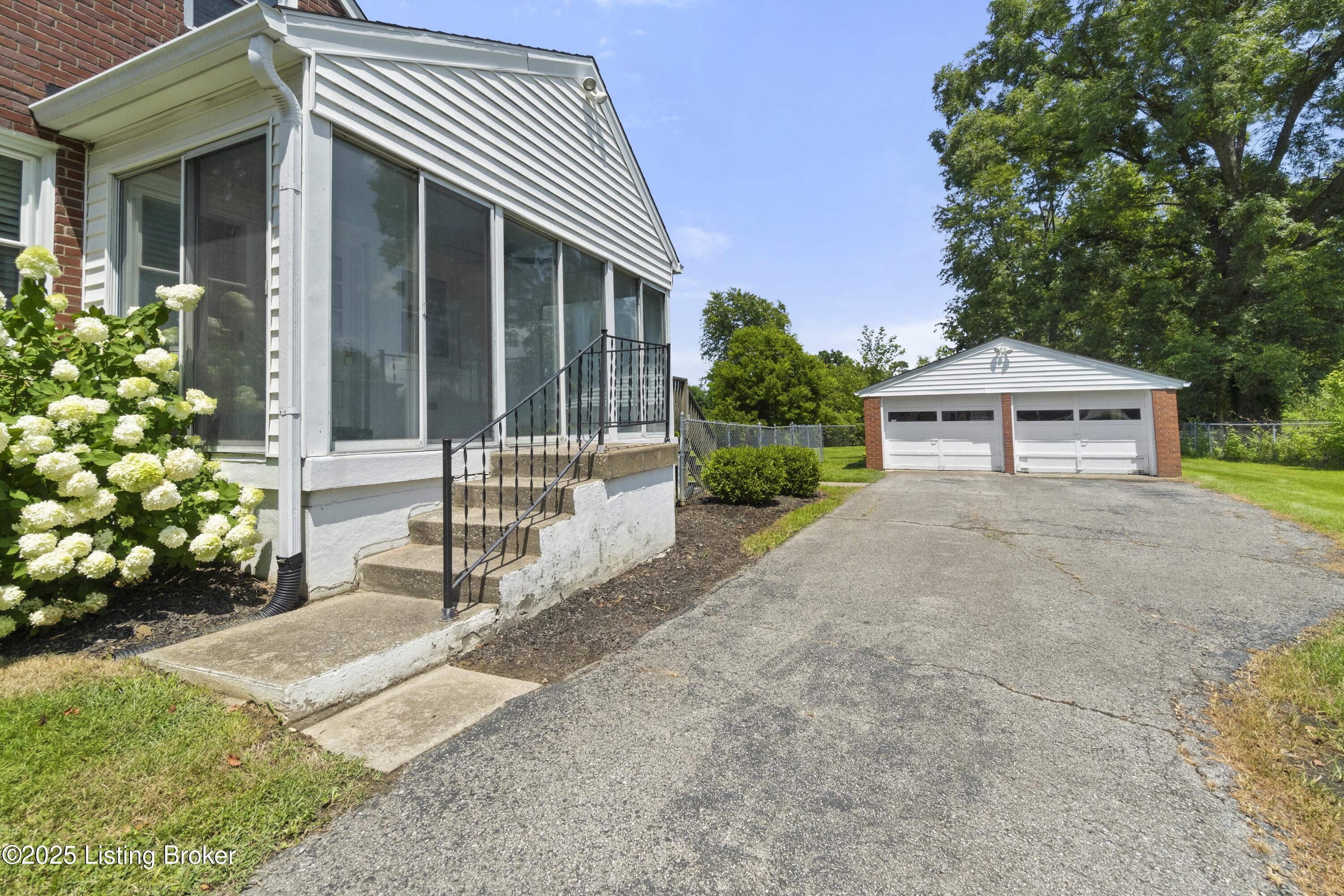 5501 Billtown Road Louisville, KY 40299 - Photo 12 of 16 dsc06771