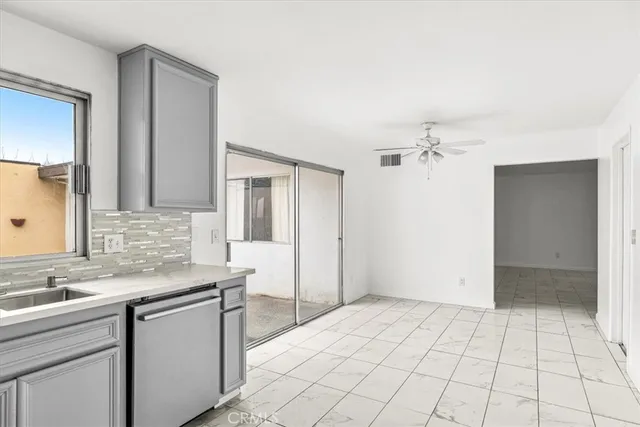 $329,000 | 304 Los Verdes Court, Modesto, CA 95354