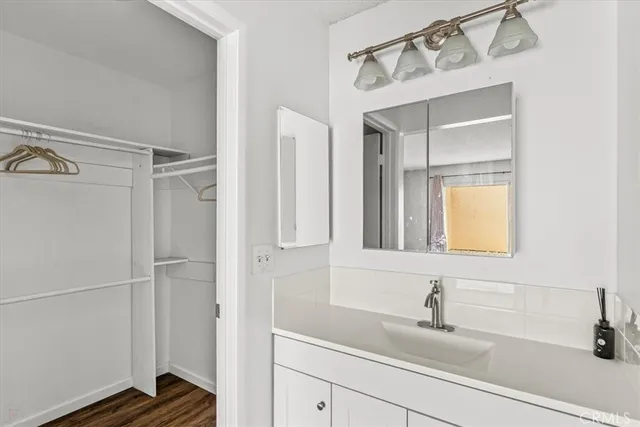 $329,000 | 304 Los Verdes Court, Modesto, CA 95354