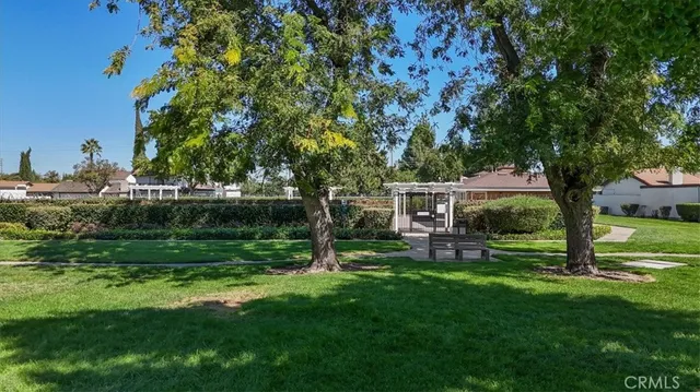 $329,000 | 304 Los Verdes Court, Modesto, CA 95354