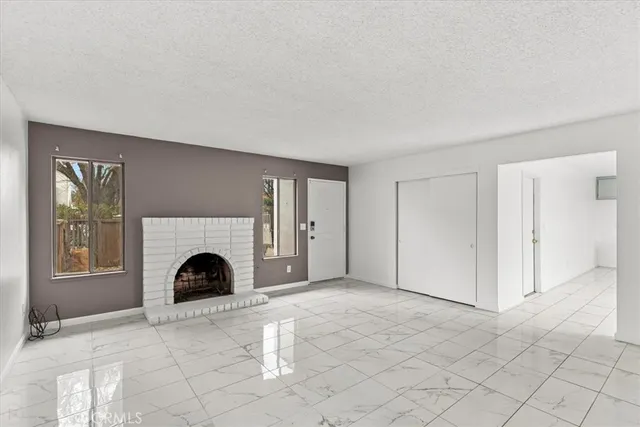 $329,000 | 304 Los Verdes Court, Modesto, CA 95354