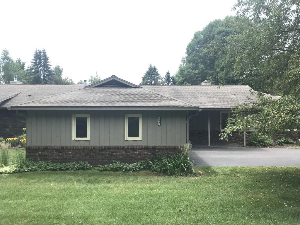 2305 Ridgeview Drive Wausau, WI 54401 - Photo 3 of 23