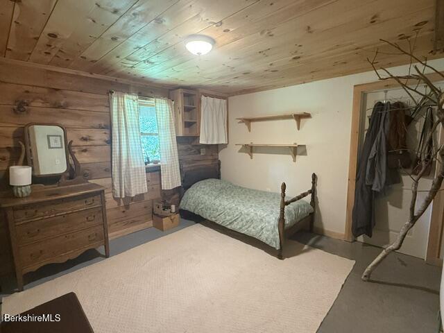 201 Weaver Dam Road Petersburg, NY 12138 - Photo 17 of 32 Basement bedroom