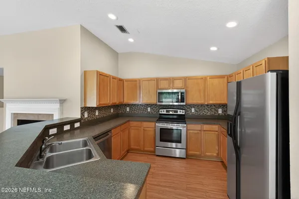 $235,000 | 2438 Tyson Lake Drive, Jacksonville, FL 32221