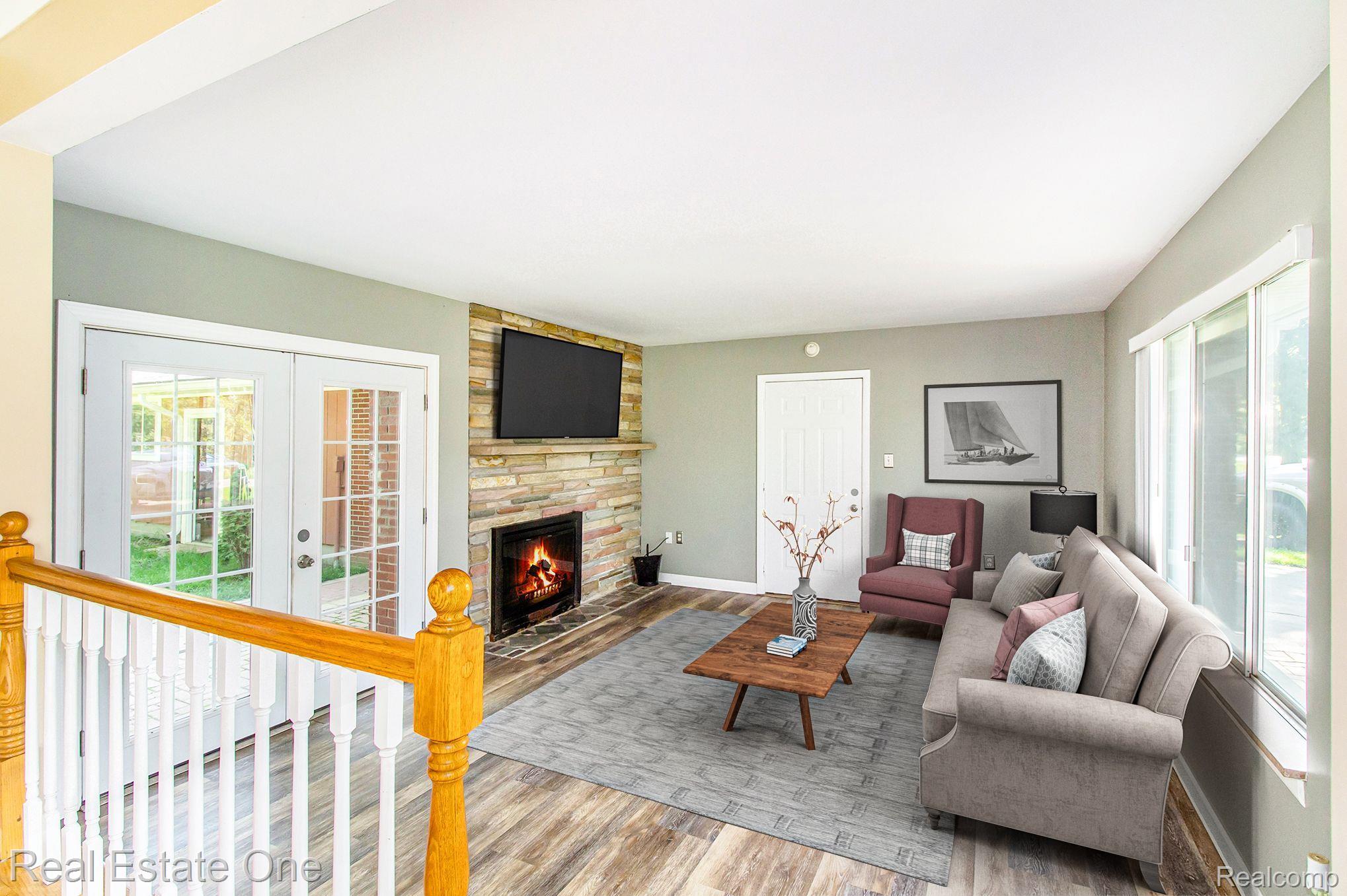 235 East Coon Lake Road Howell, MI 48843 - Photo 5 of 15 Gallery Image 5