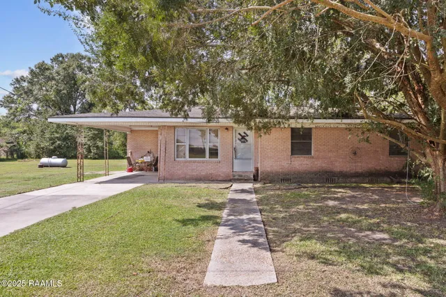 $94,900 | 1128 Patin Road, Breaux Bridge, LA 70517