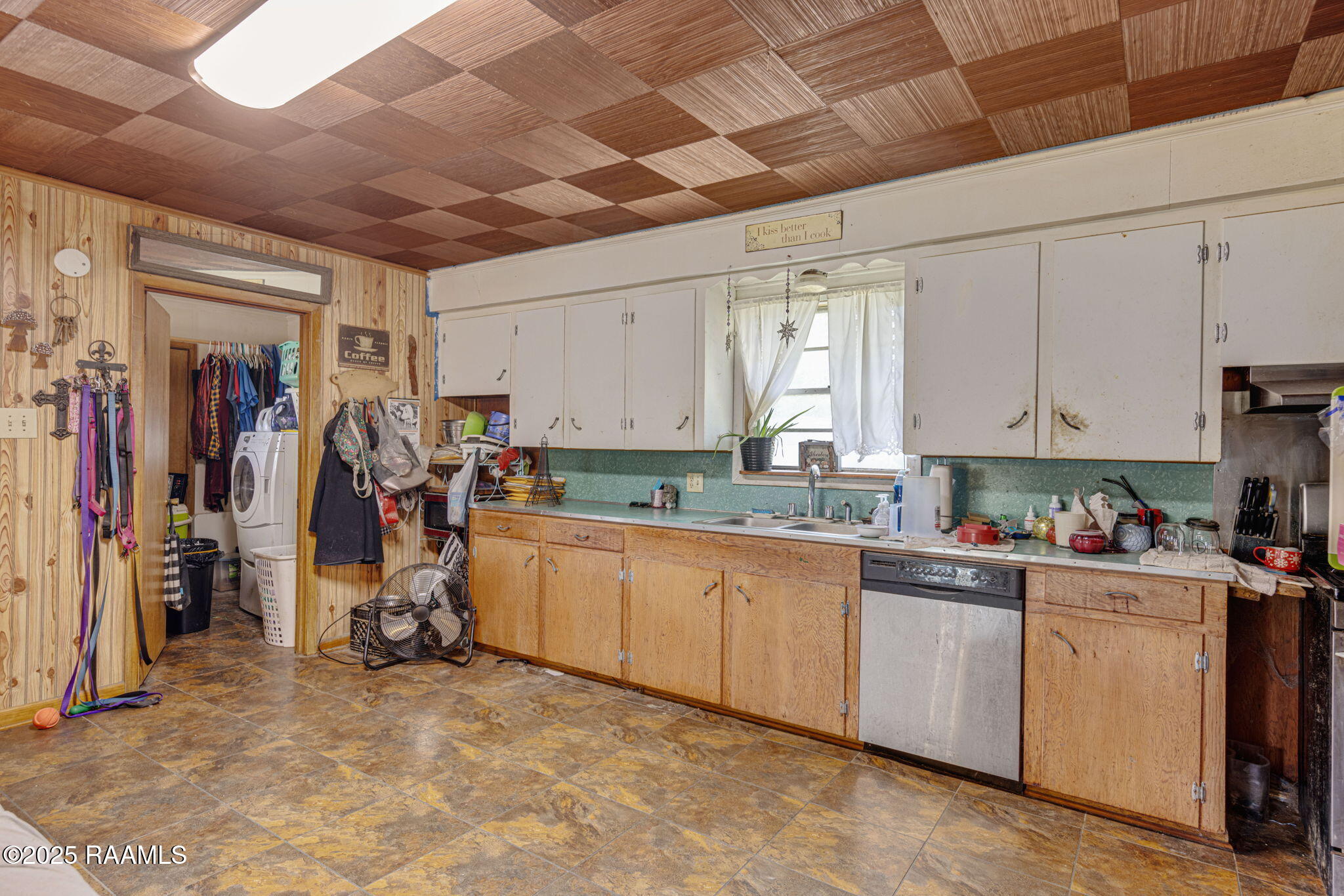 1128 Patin Road Breaux Bridge, LA 70517 - Photo 8 of 17 4-web-or-mls-1128 Patin Rd-4