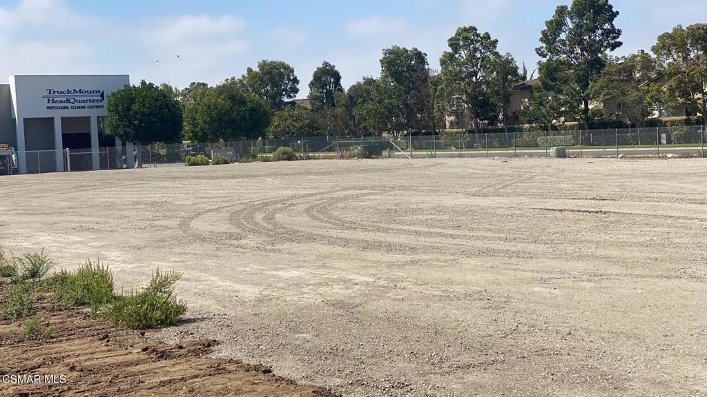 2300 Latigo Avenue Oxnard, CA 93030 - Photo 6 of 15 a view of a outdoor space