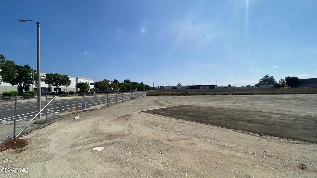 2300 Latigo Avenue Oxnard, CA 93030 - Photo 10 of 15 a view of a lake