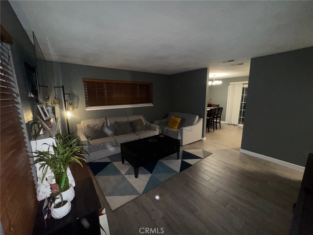 1474 Platt Circle Corona, CA 92882 - Photo 7 of 13