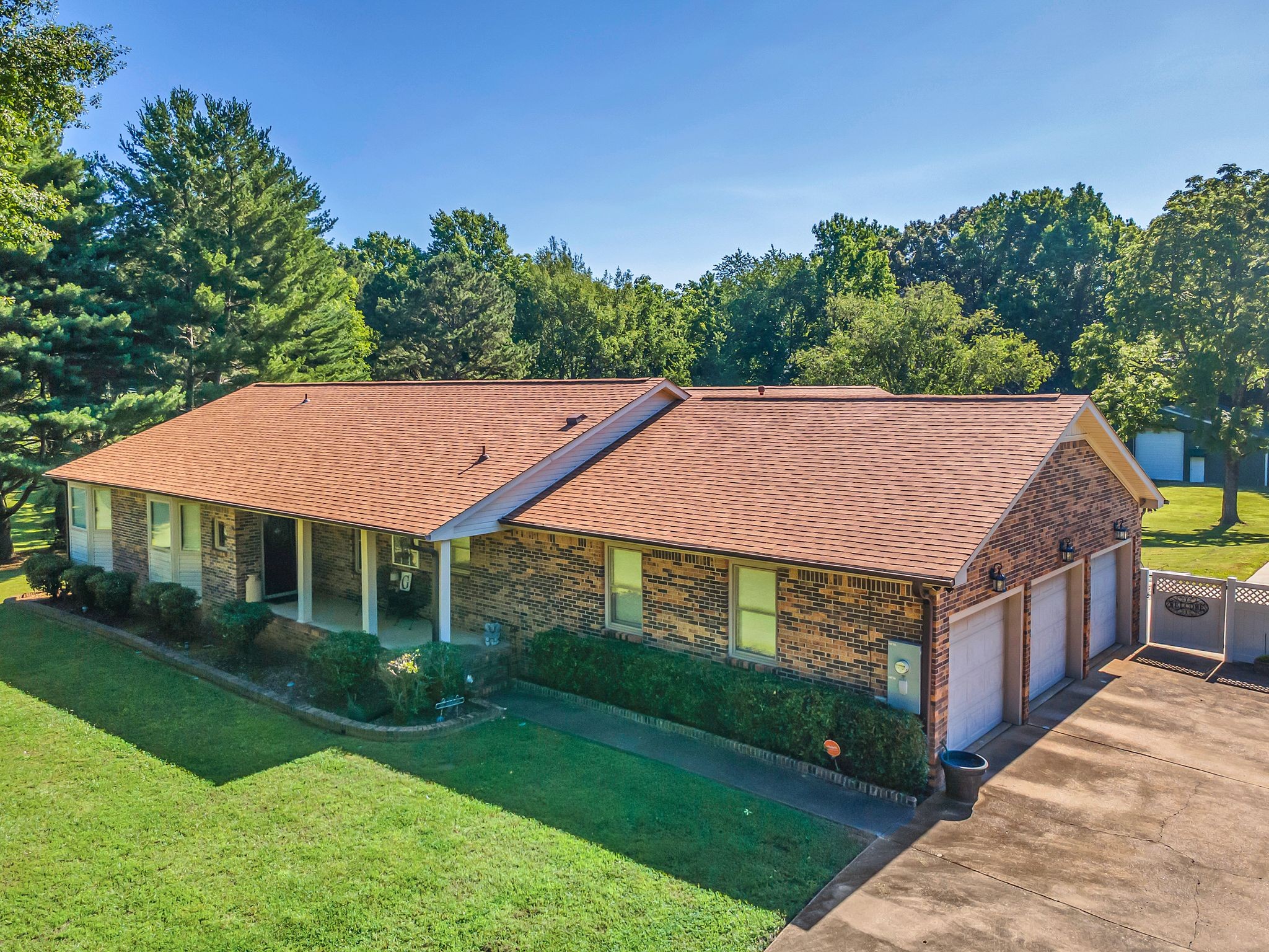 1495 Jeff Road Northwest Huntsville, AL 35806 - Photo 1 of 28