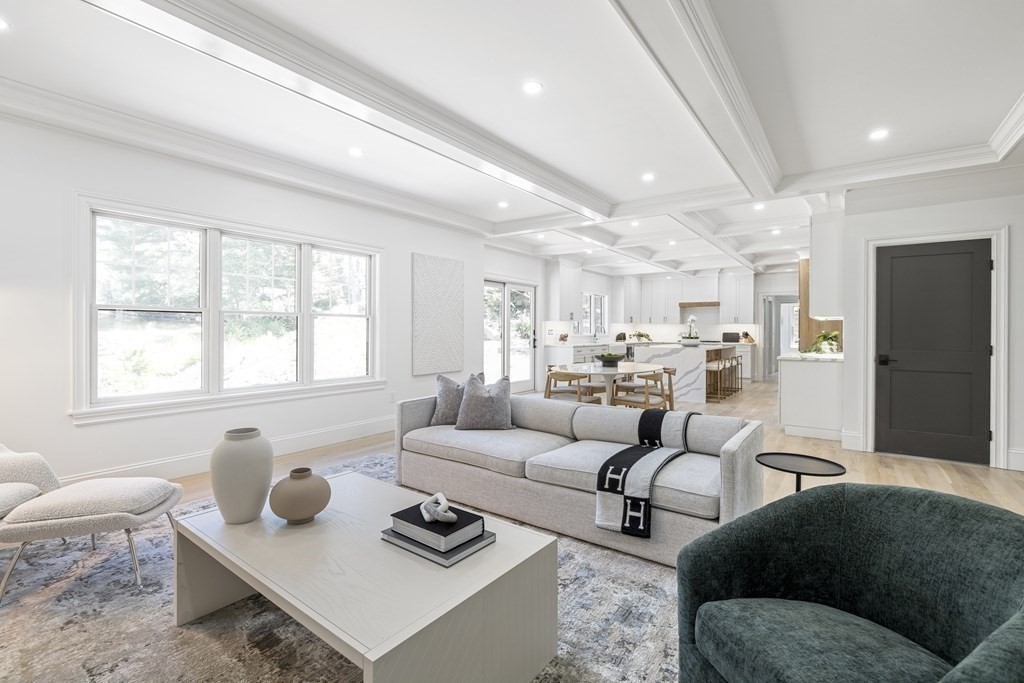 5 Colchester Road Weston, MA 02493 - Photo 13 of 42