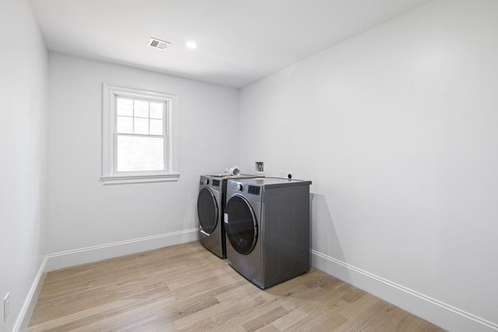 5 Colchester Road Weston, MA 02493 - Photo 33 of 42