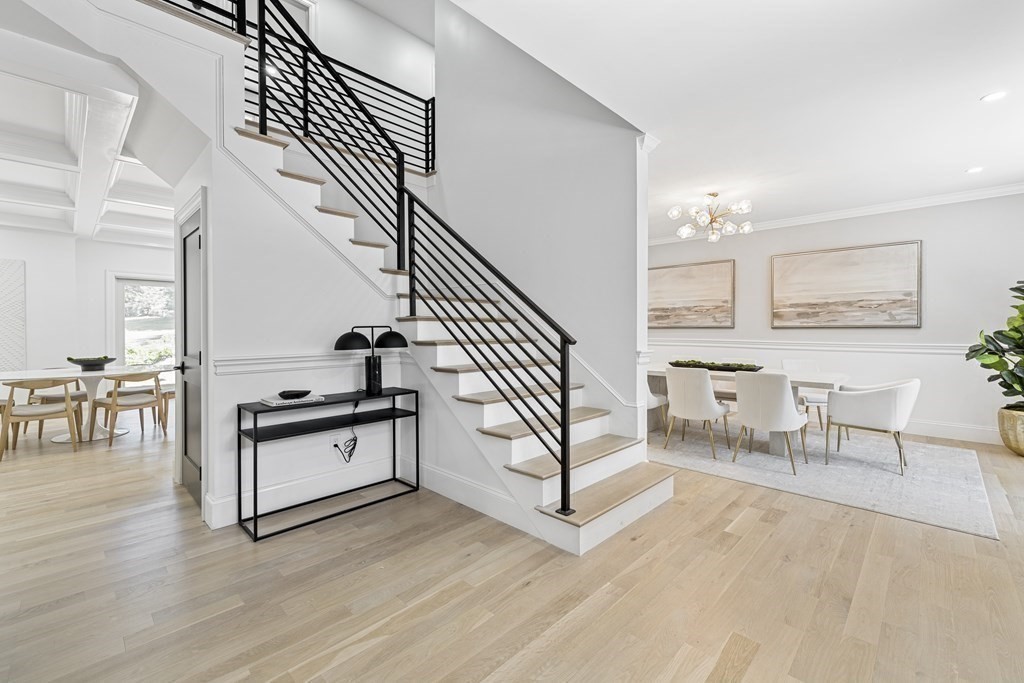 5 Colchester Road Weston, MA 02493 - Photo 5 of 42