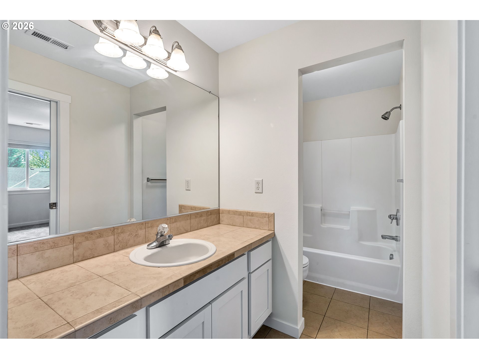 241 Southwest 105th Terrace Portland, OR 97225 - Photo 29 of 48