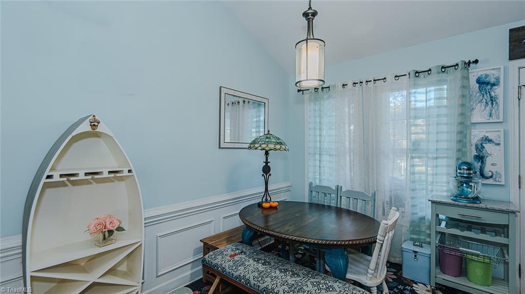 2389 Davis Road Haw River, NC 27258 - Photo 15 of 30 DINING