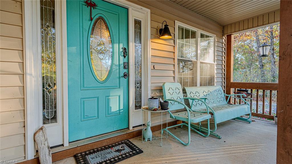 2389 Davis Road Haw River, NC 27258 - Photo 5 of 30 FRONT PORCH