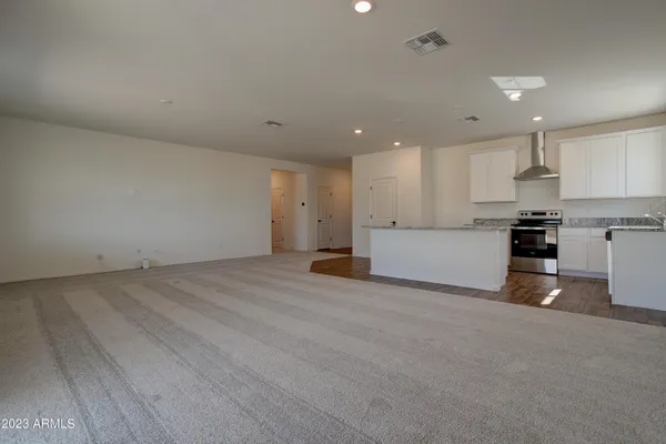 $2,399 | 11442 West La Reata Avenue, Avondale, AZ 85392