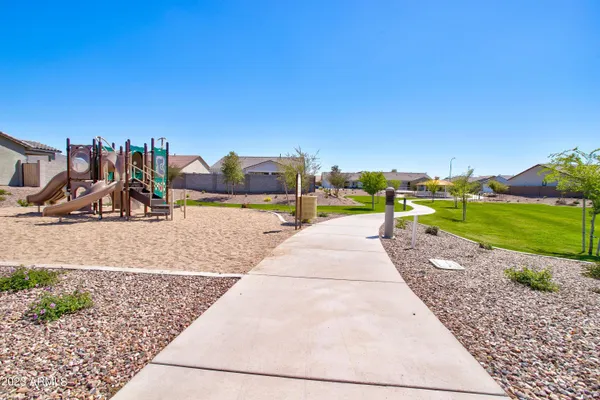 $2,399 | 11442 West La Reata Avenue, Avondale, AZ 85392