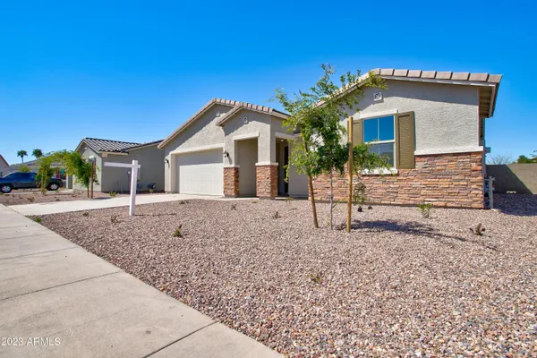 $2,399 | 11442 West La Reata Avenue, Avondale, AZ 85392