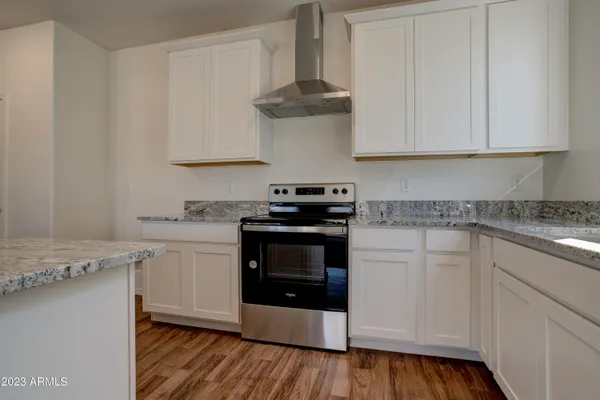 $2,399 | 11442 West La Reata Avenue, Avondale, AZ 85392