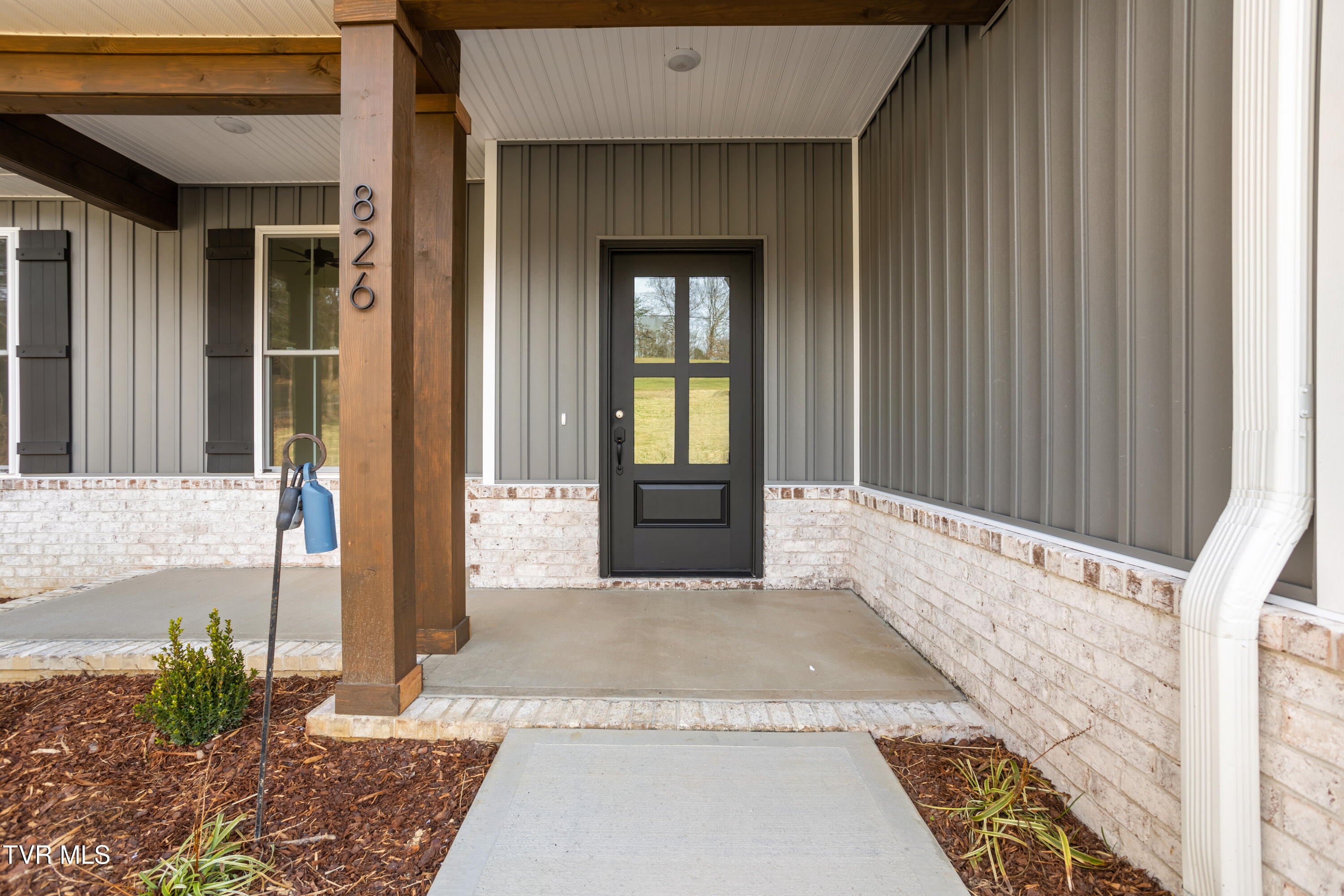 826 Hairetown Road Jonesborough, TN 37659 - Photo 3 of 37 Front Porch