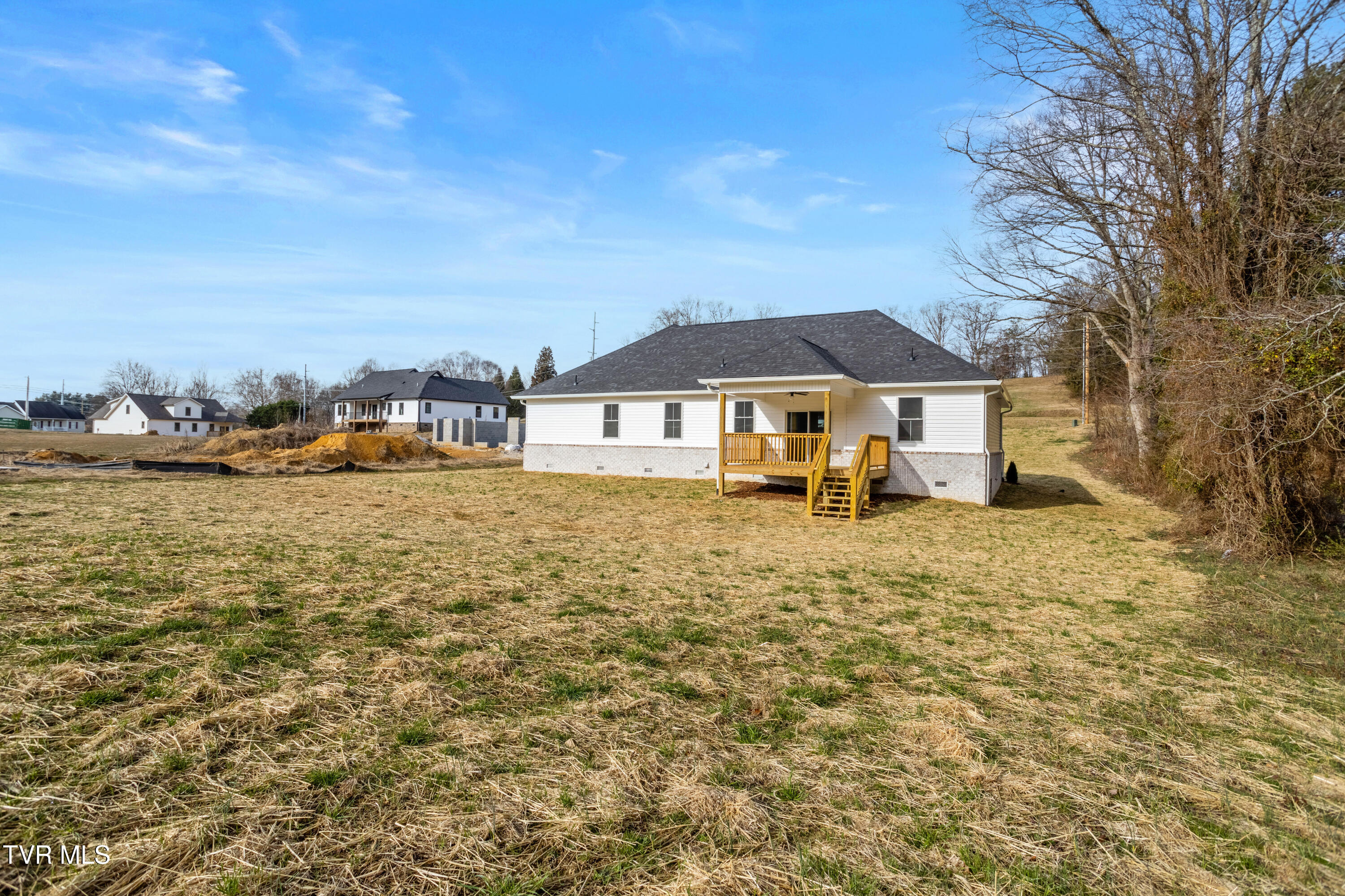 826 Hairetown Road Jonesborough, TN 37659 - Photo 33 of 37 Veiw. from. back yard