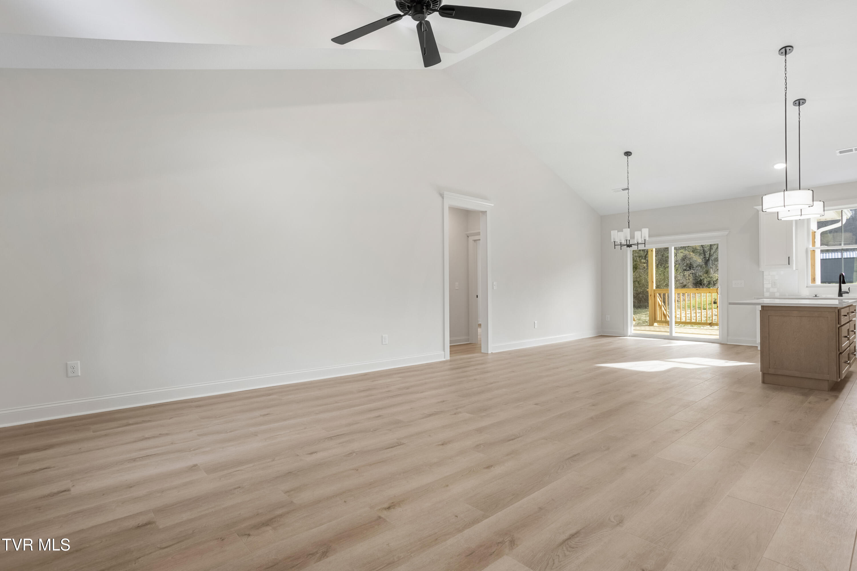 826 Hairetown Road Jonesborough, TN 37659 - Photo 37 of 37 Open Floor Plan