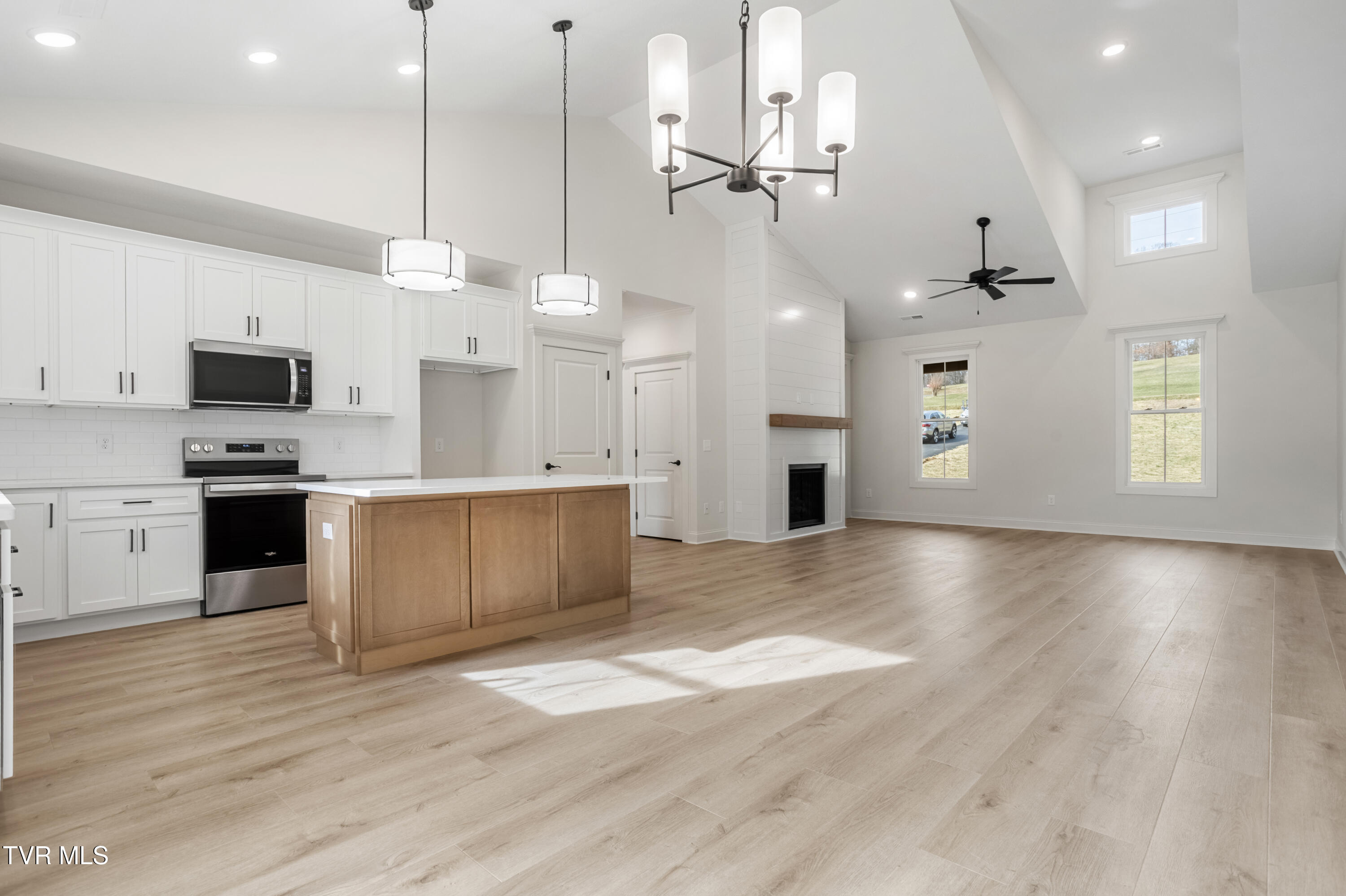 826 Hairetown Road Jonesborough, TN 37659 - Photo 8 of 37 Kitchen view