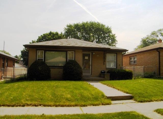 4540 North 71st Street Milwaukee, WI 53218 - Photo 1 of 1 front
