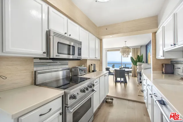 $1,189,000 | 201 Ocean Avenue, Unit 1103P, Santa Monica, CA 90402