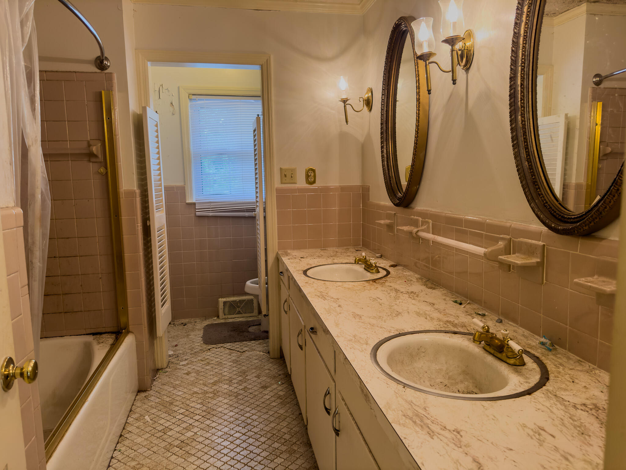 109 Quaker Street St. George, SC 29477 - Photo 16 of 27 IMG_4423 2