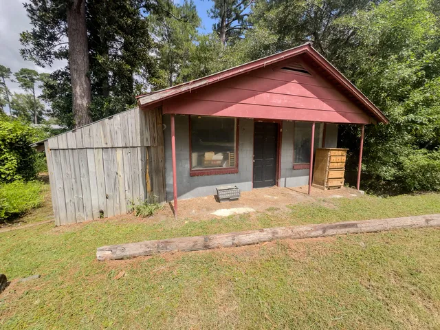 $200,000 | 109 Quaker Street, St. George, SC 29477