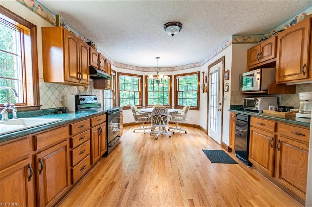 136 Hartgrove Road King, NC 27021 - Photo 14 of 32