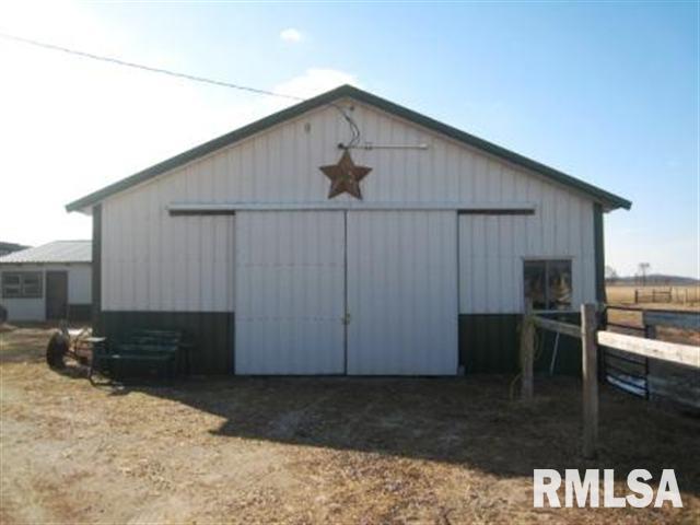 3405 Sand Road Erie, IL 61250 - Photo 6 of 9