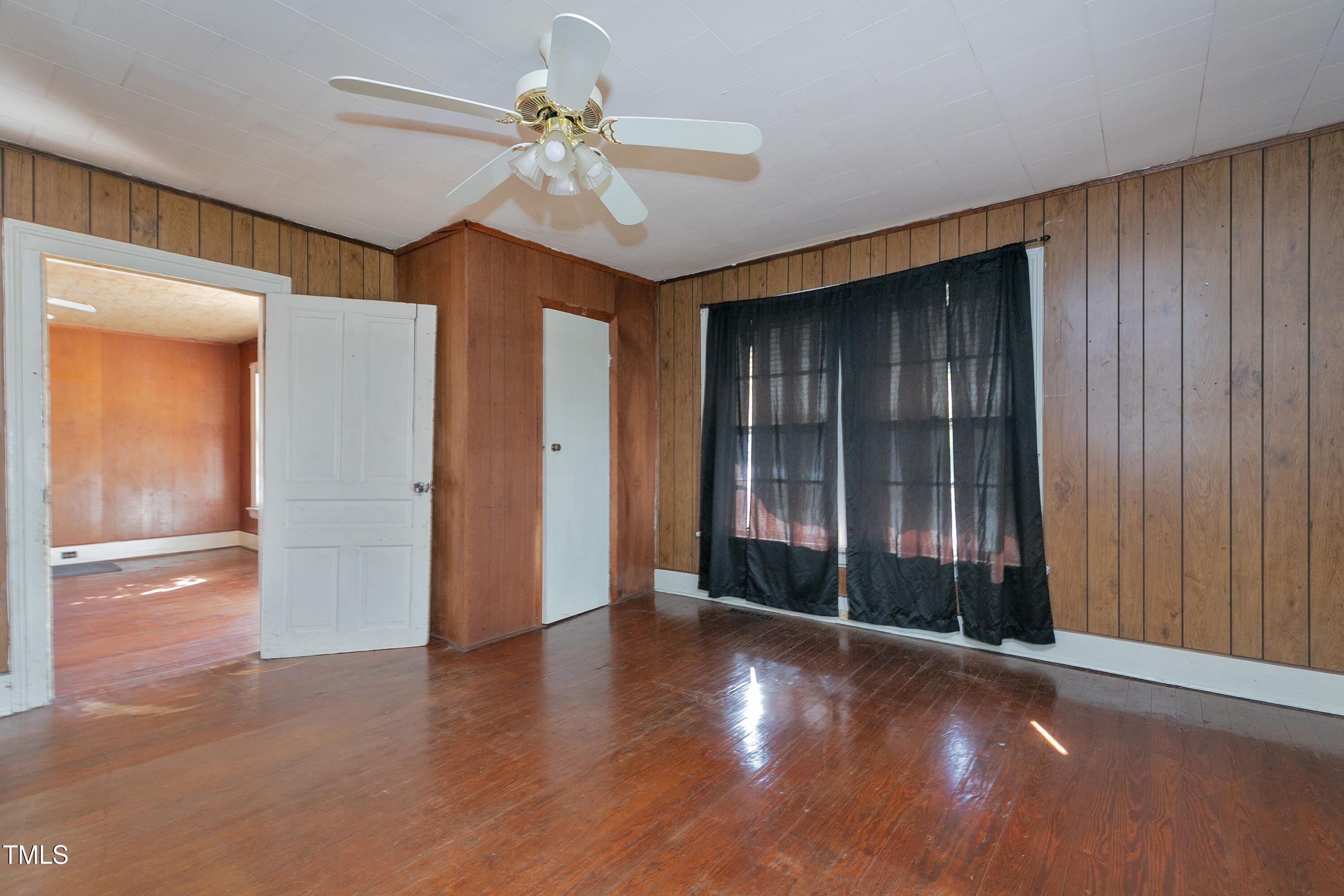 110 Summit Avenue Raleigh, NC 27603 - Photo 16 of 34 Bedroom