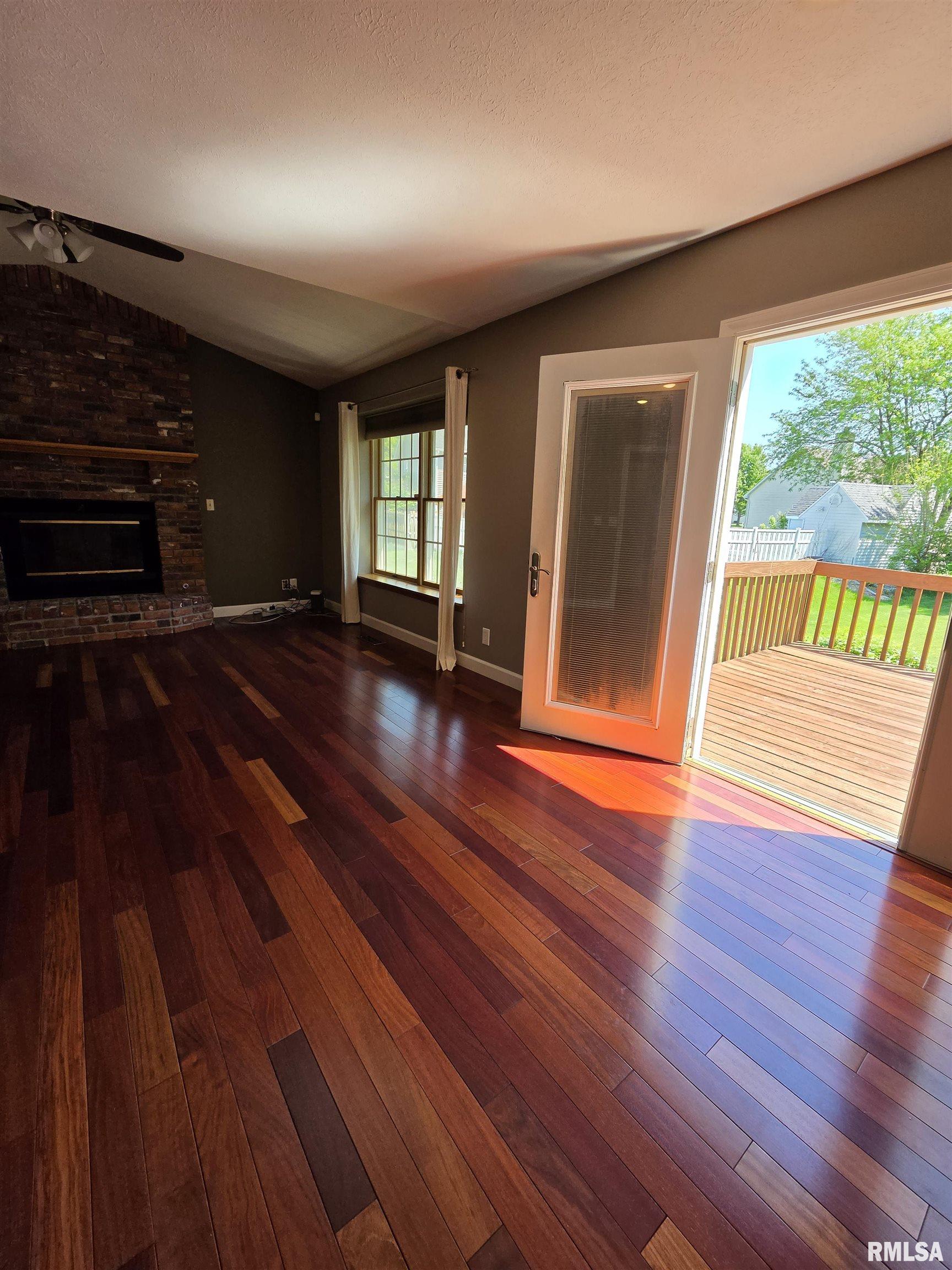 3 Peppertree Court Washington, IL 61571 - Photo 12 of 40