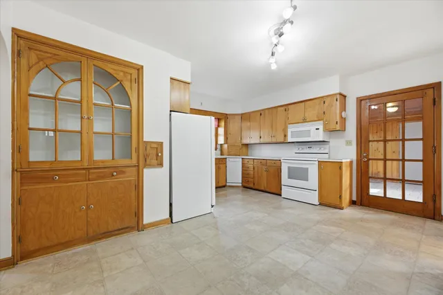 $270,000 | 752 2nd Street North, Brownton, MN 55312