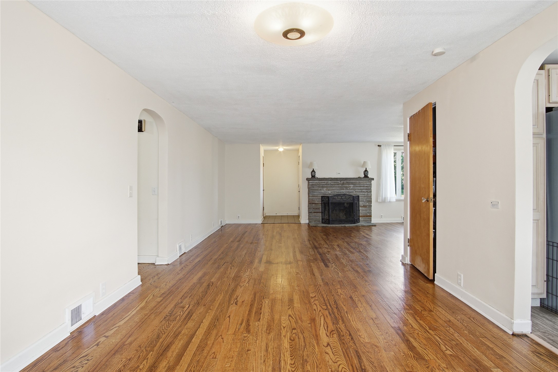 233 Wright Road Vestal, NY 13850 - Photo 14 of 49