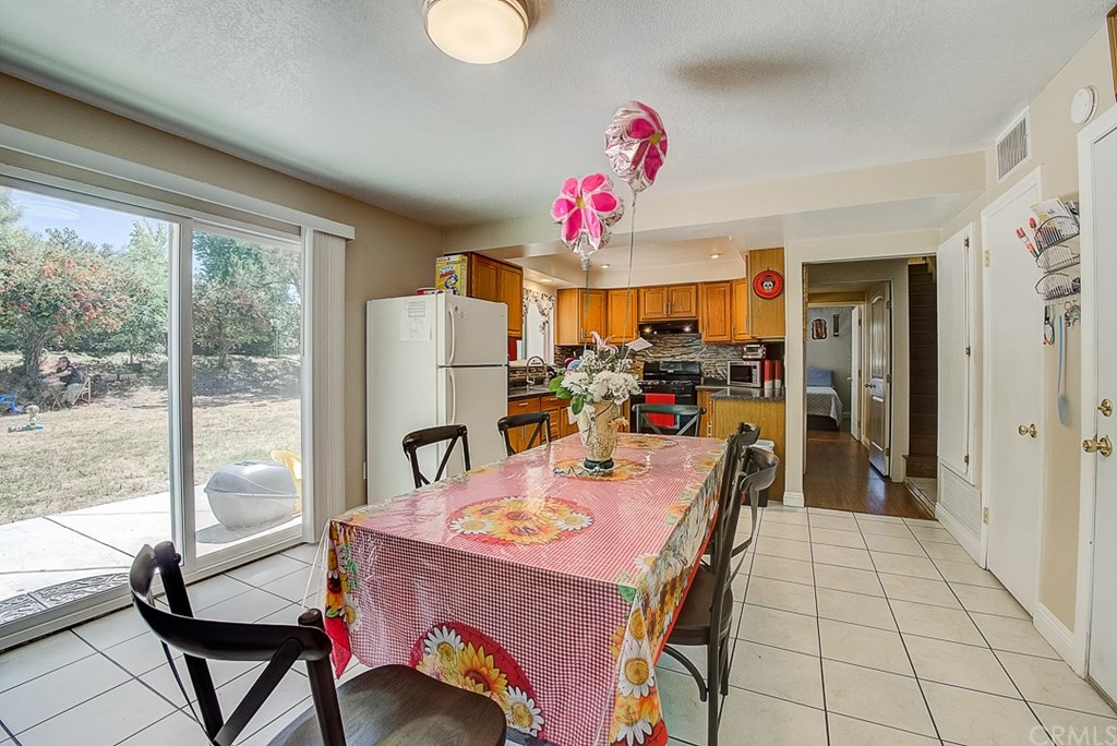 24700 Fourl Road Newhall, CA 91321 - Photo 19 of 59 Gallery Image 19