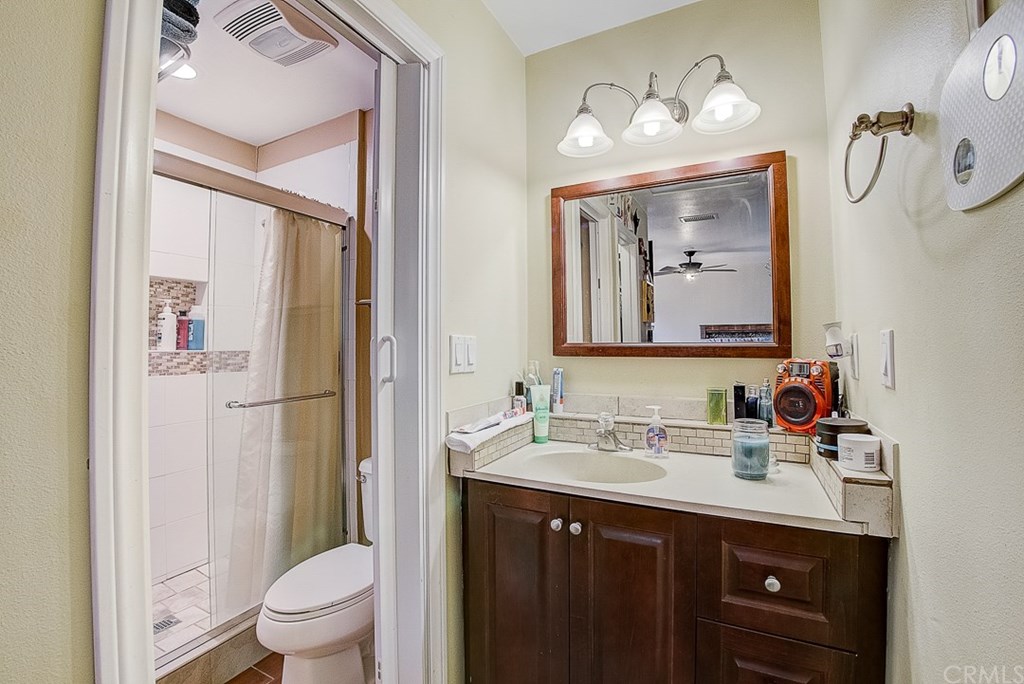 24700 Fourl Road Newhall, CA 91321 - Photo 37 of 59 Gallery Image 37