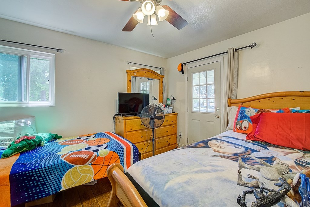 24700 Fourl Road Newhall, CA 91321 - Photo 46 of 59 Gallery Image 46