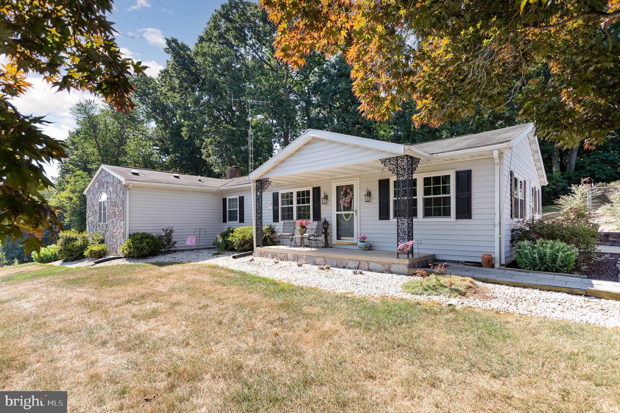 422 Oak Hollow Road Red Lion, PA 17356 - Photo 1 of 37 Gallery Image 1