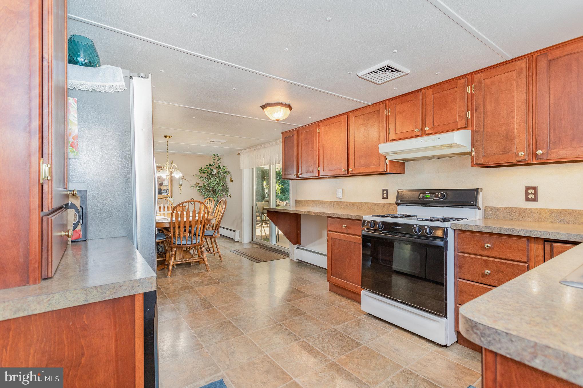 422 Oak Hollow Road Red Lion, PA 17356 - Photo 2 of 37 Gallery Image 2