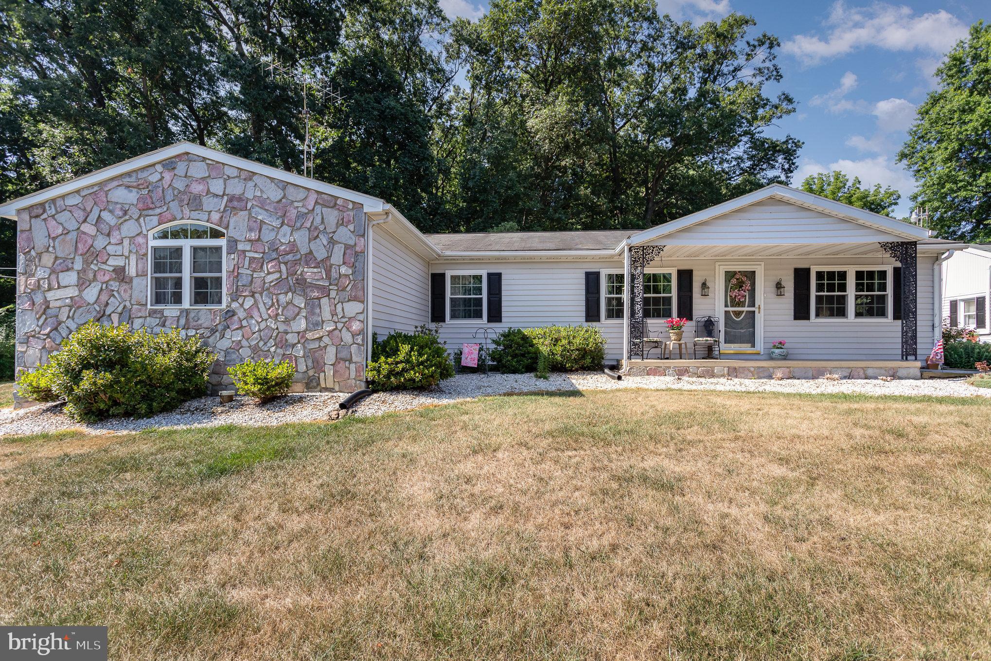 422 Oak Hollow Road Red Lion, PA 17356 - Photo 32 of 37 Gallery Image 32