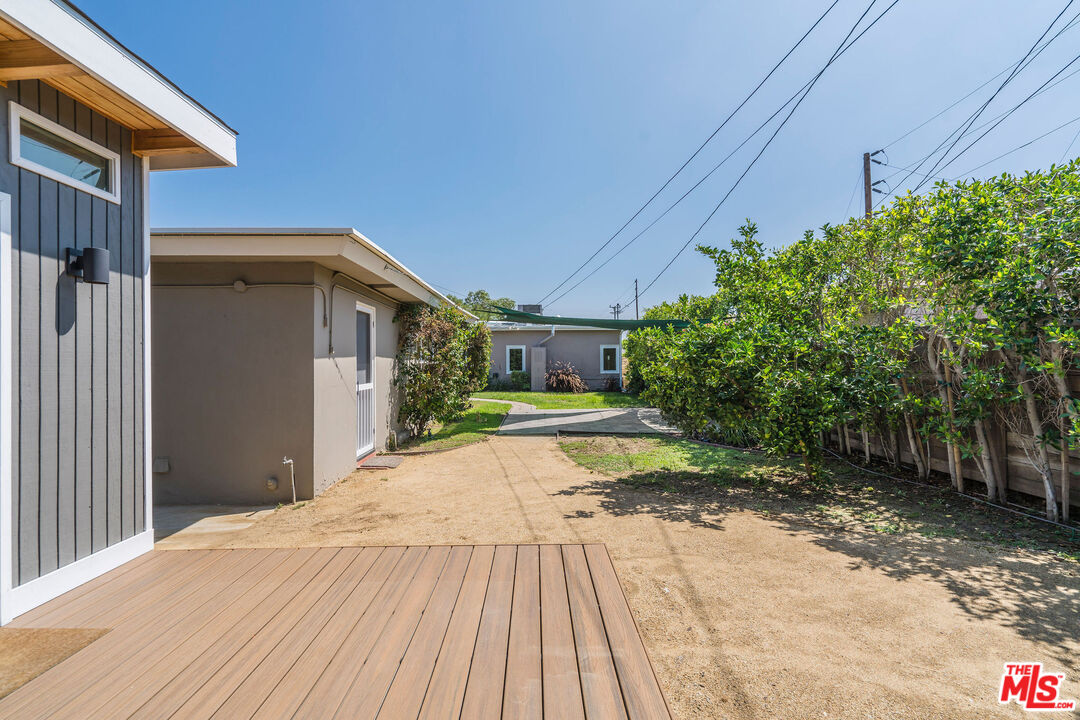 1215 North Avon Street Burbank, CA 91505 - Photo 32 of 37 a view of a house with a yard